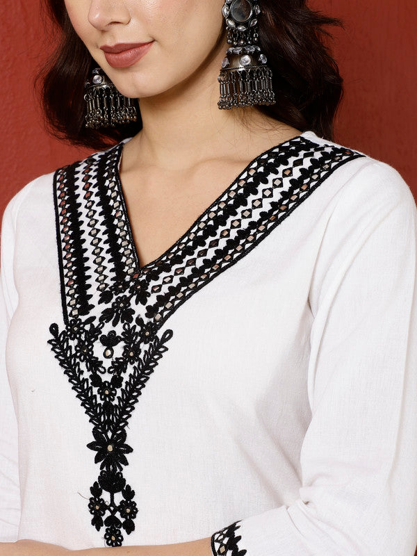 Antaran White Cotton Embroidered Kurta Pant Set | Grocsy