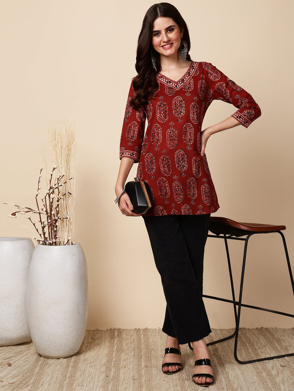 Antaran Maroon Pure Cotton Maroon Printed Tunic | Grocsy