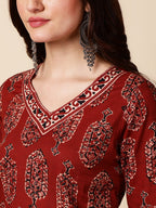 Antaran Maroon Pure Cotton Maroon Printed Tunic | Grocsy