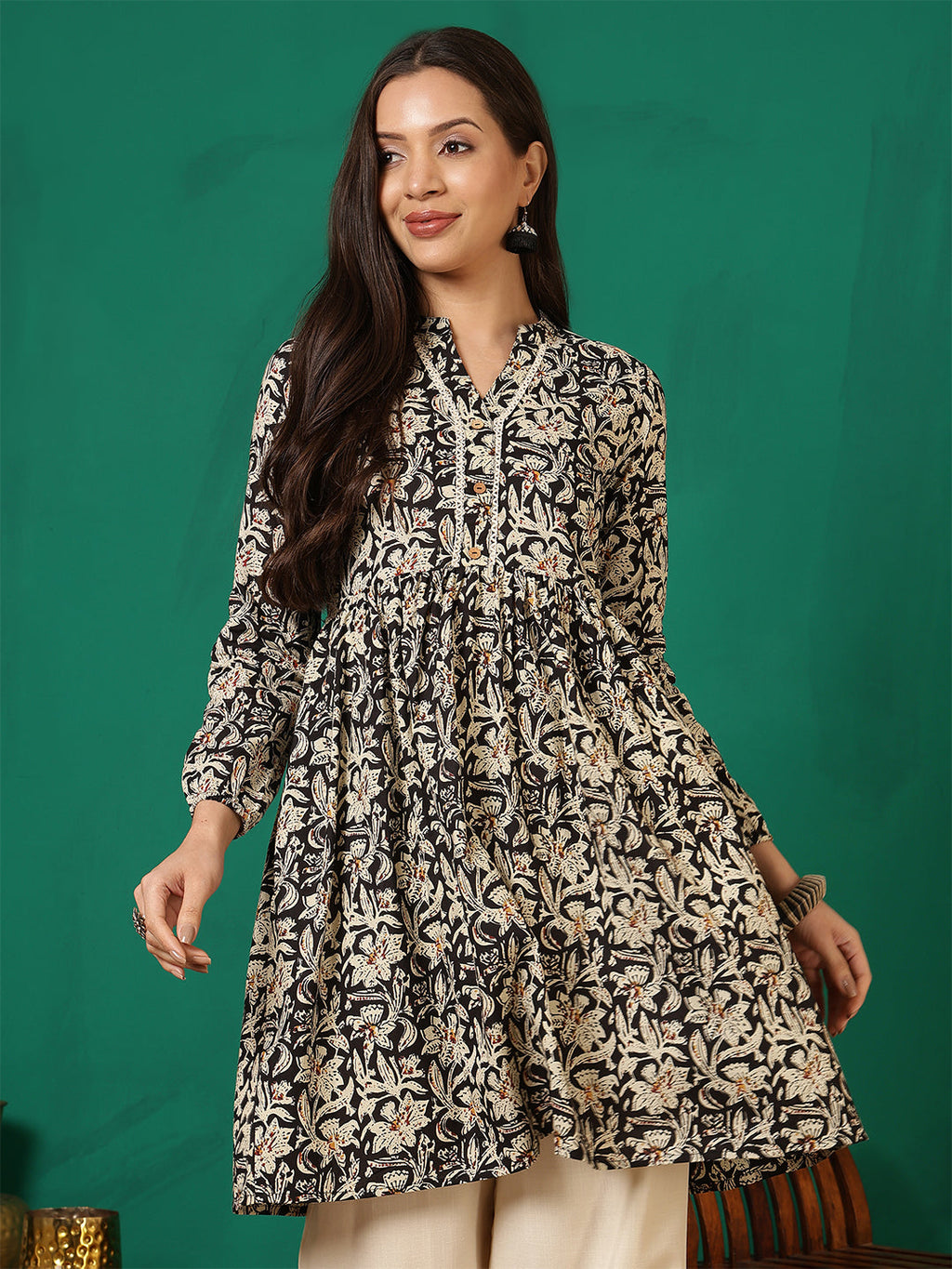 Antaran Black Pure Cotton Printed Tunic | Grocsy