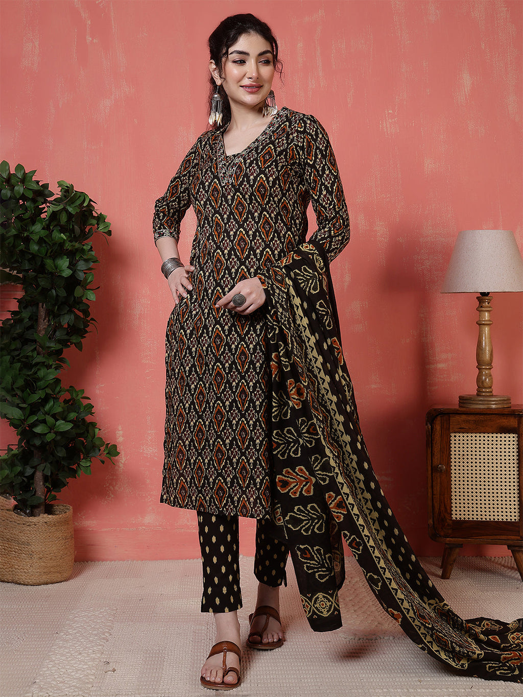 Antaran Black Pure Cotton Embroidered Kurta Pant Dupatta | Grocsy