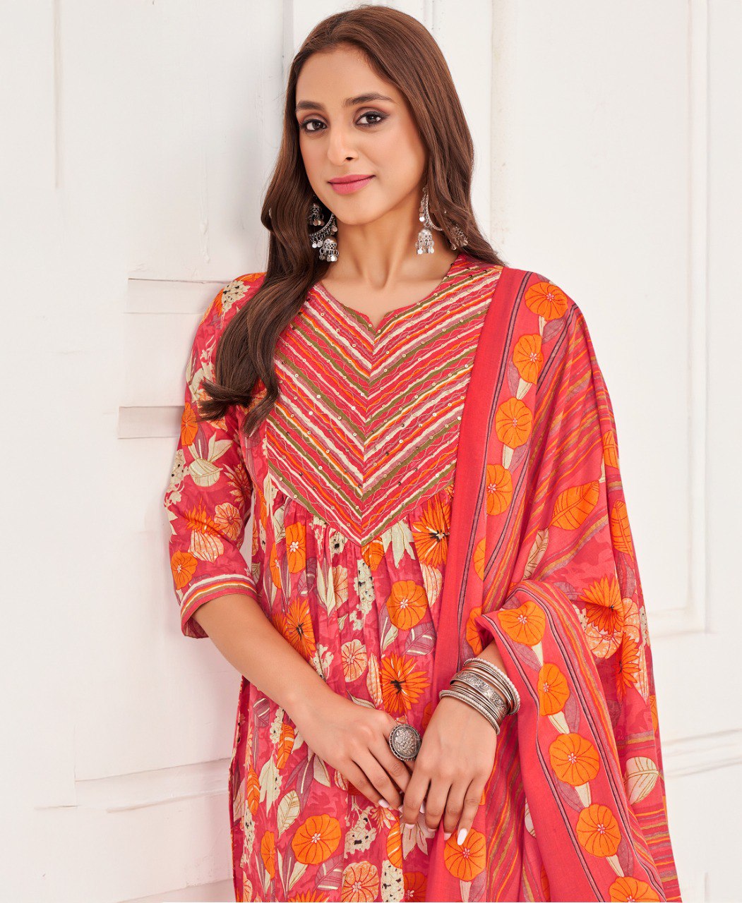 Prazu Fashion Peach Cotton Foil Printed Kurta Set | Grocsy