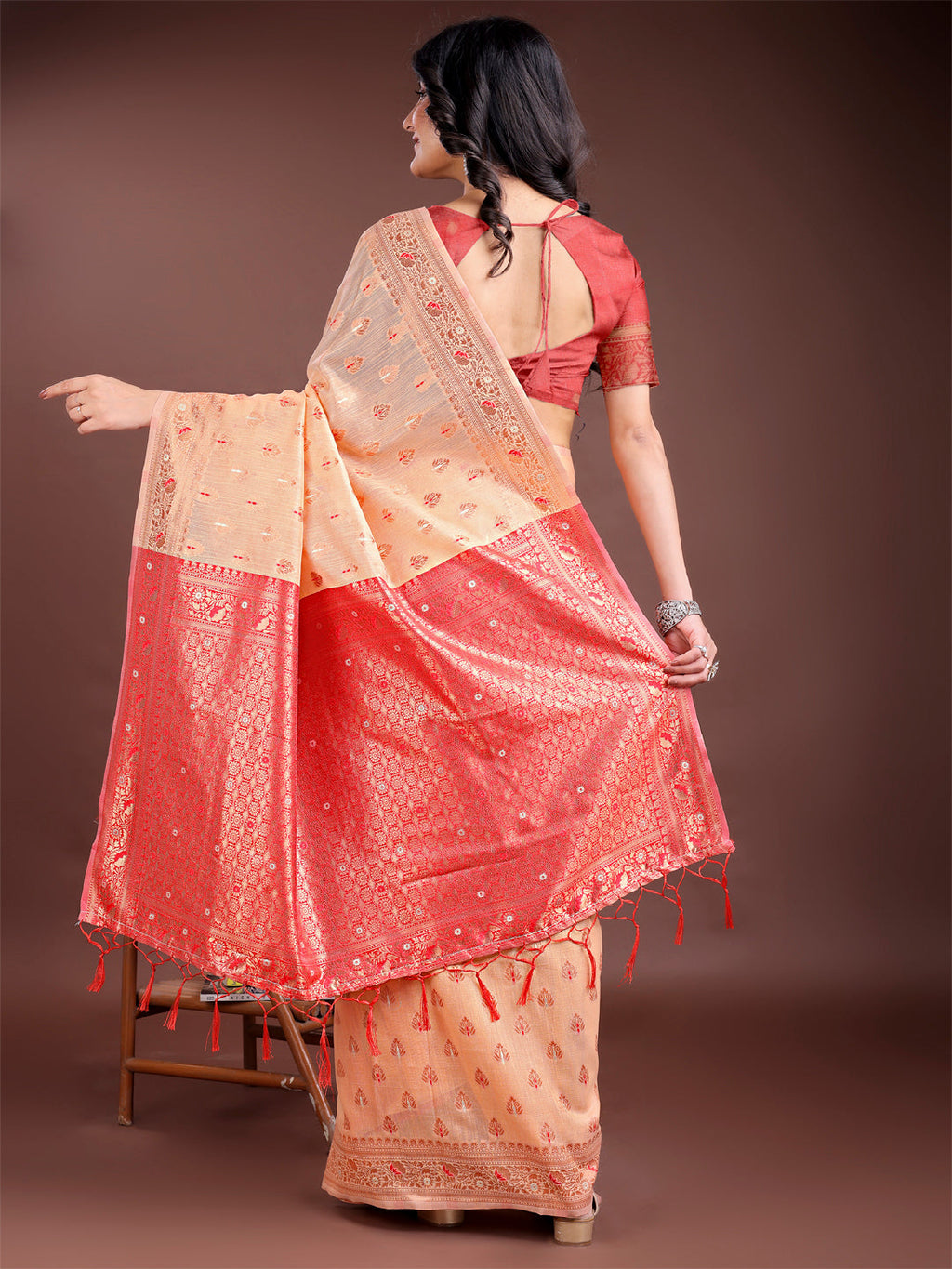 Shree Shyam Fashion Elegant Orange Cotton Saree with Contrast Pallu - Perfect Blend of Tradition & Comfort | Grocsy