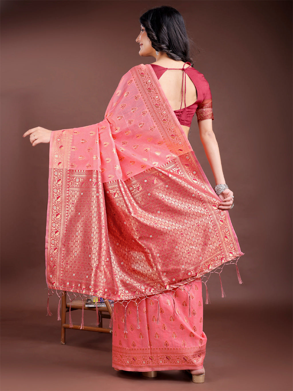 Shree Shyam Fashion Elegant Peach Cotton Saree with Contrast Pallu - Perfect Blend of Tradition & Comfort | Grocsy