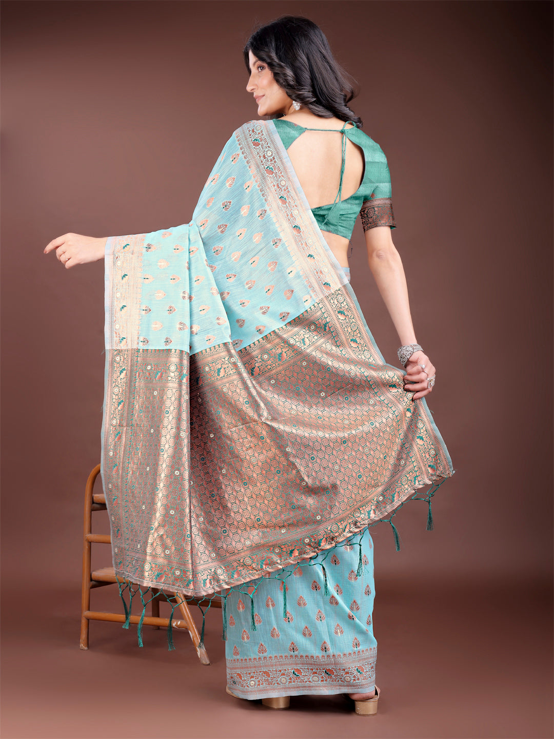 Shree Shyam Fashion Elegant Sea Green Cotton Saree with Contrast Pallu - Perfect Blend of Tradition & Comfort | Grocsy