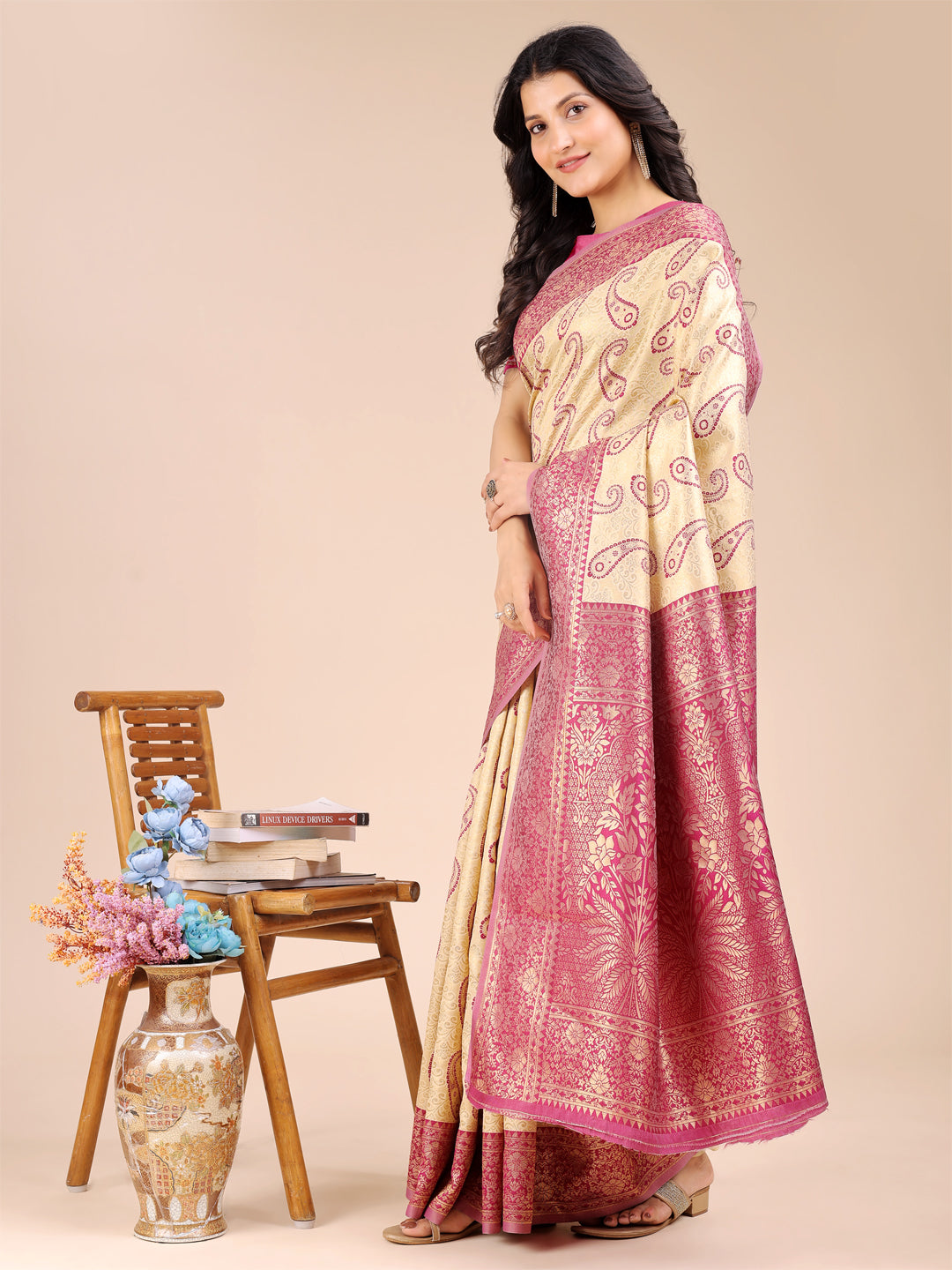 Shree Shyam Fashion Cream & Magenta Banarasi silk Woven Zari Work Traditional Tassel Saree | Grocsy