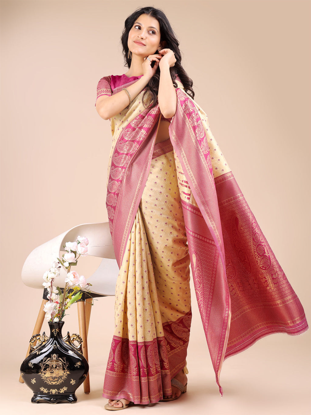Shree Shyam Fashion Cream & Magenta Banarasi silk Woven Zari Work Traditional Tassel Saree | Grocsy