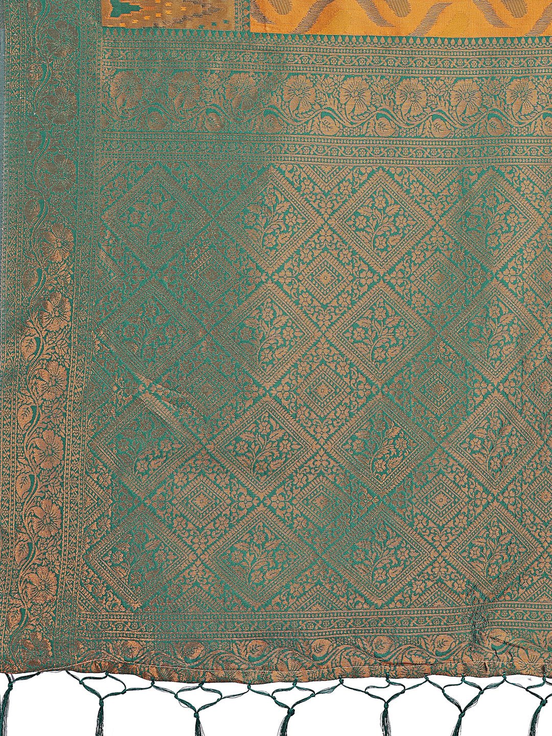 Shree Shyam Fashion Radiant Lichi Silk Saree - A Touch of Royalty in Every Thread | Grocsy