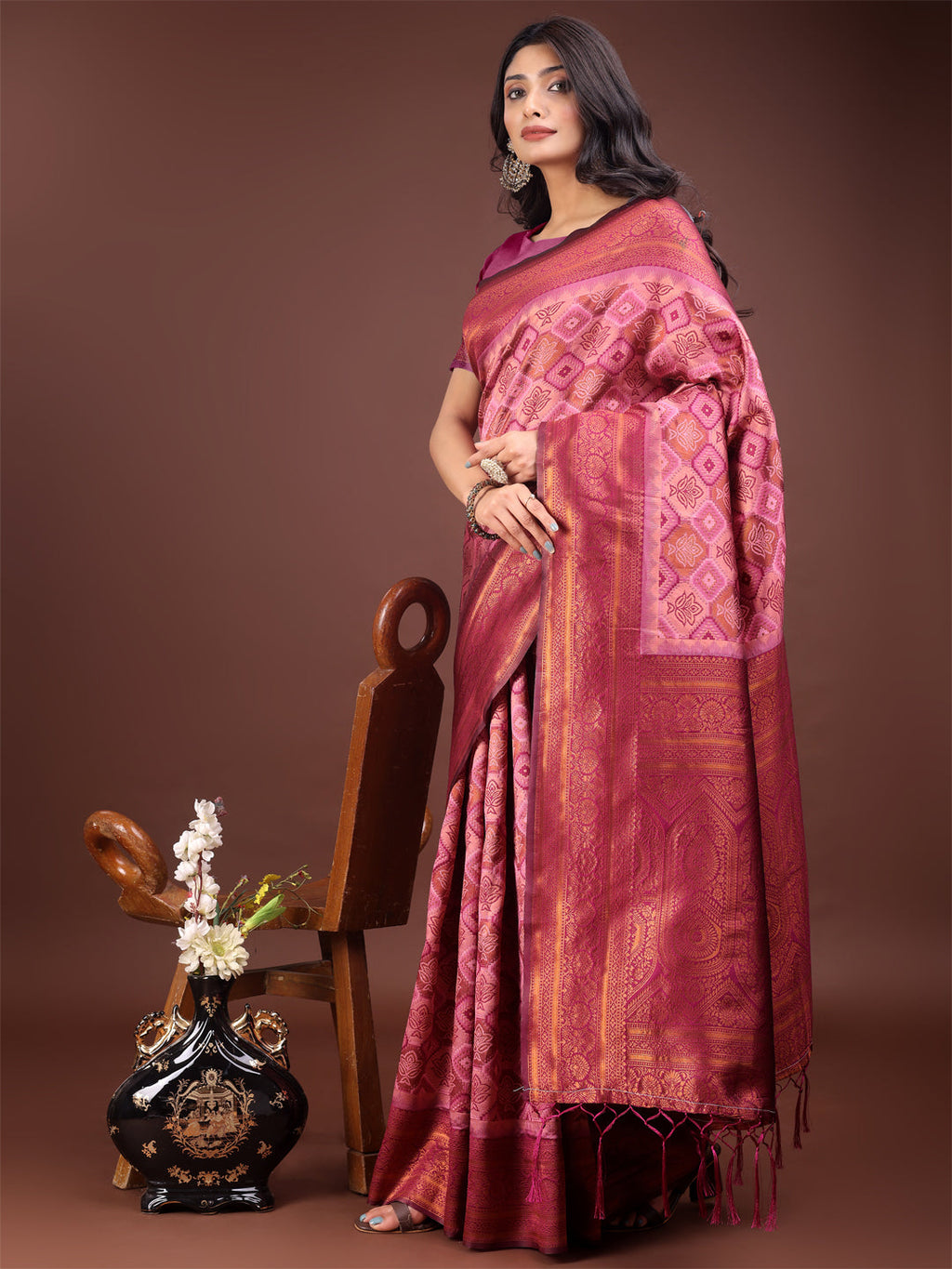 Shree Shyam Fashion Majestic Red & Light Pink Silk Saree with Rich Woven Pallu - A Regal Touch for Special Moments | Grocsy