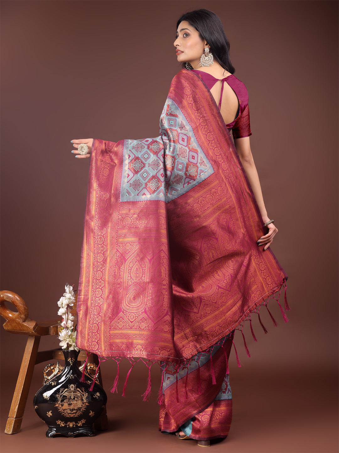 Shree Shyam Fashion Majestic Red & Teal Silk Saree with Rich Woven Pallu - A Regal Touch for Special Moments | Grocsy