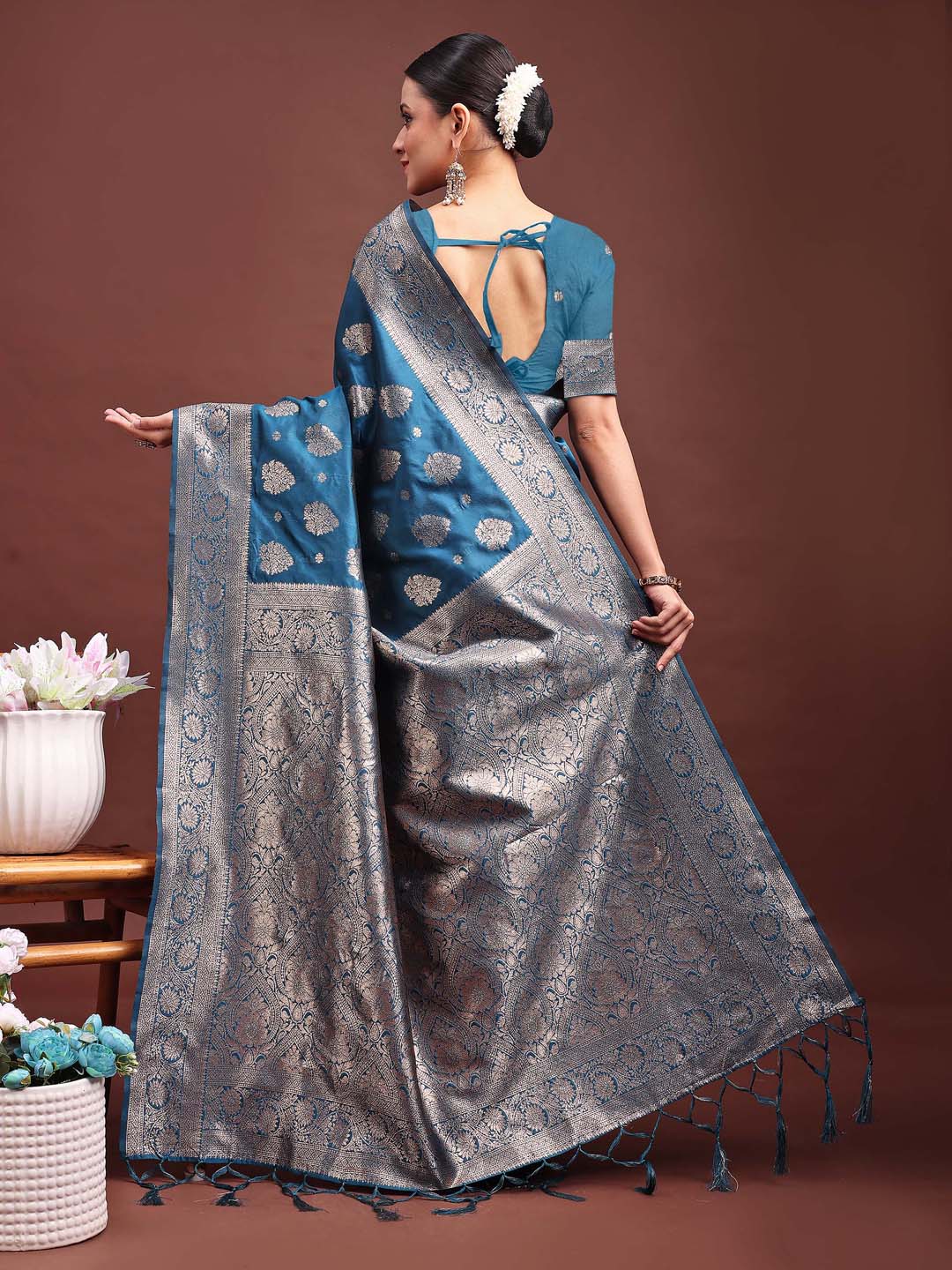 Shree Shyam Fashion Royal Blue Banarasi Silk Saree with Zari Weaving - A Timeless Tale of Elegance | Grocsy