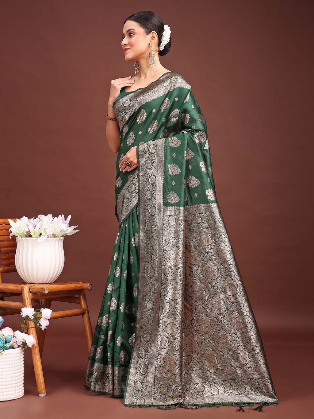 Shree Shyam Fashion Dark Green Banarasi Silk Saree with Zari Weaving - A Timeless Tale of Elegance | Grocsy
