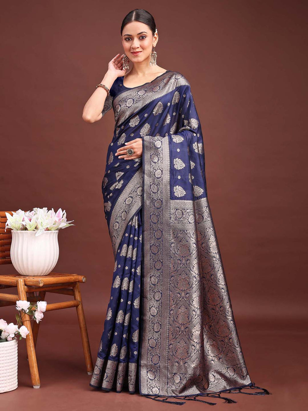 Shree Shyam Fashion Navy Blue Banarasi Silk Saree with Zari Weaving - A Timeless Tale of Elegance | Grocsy