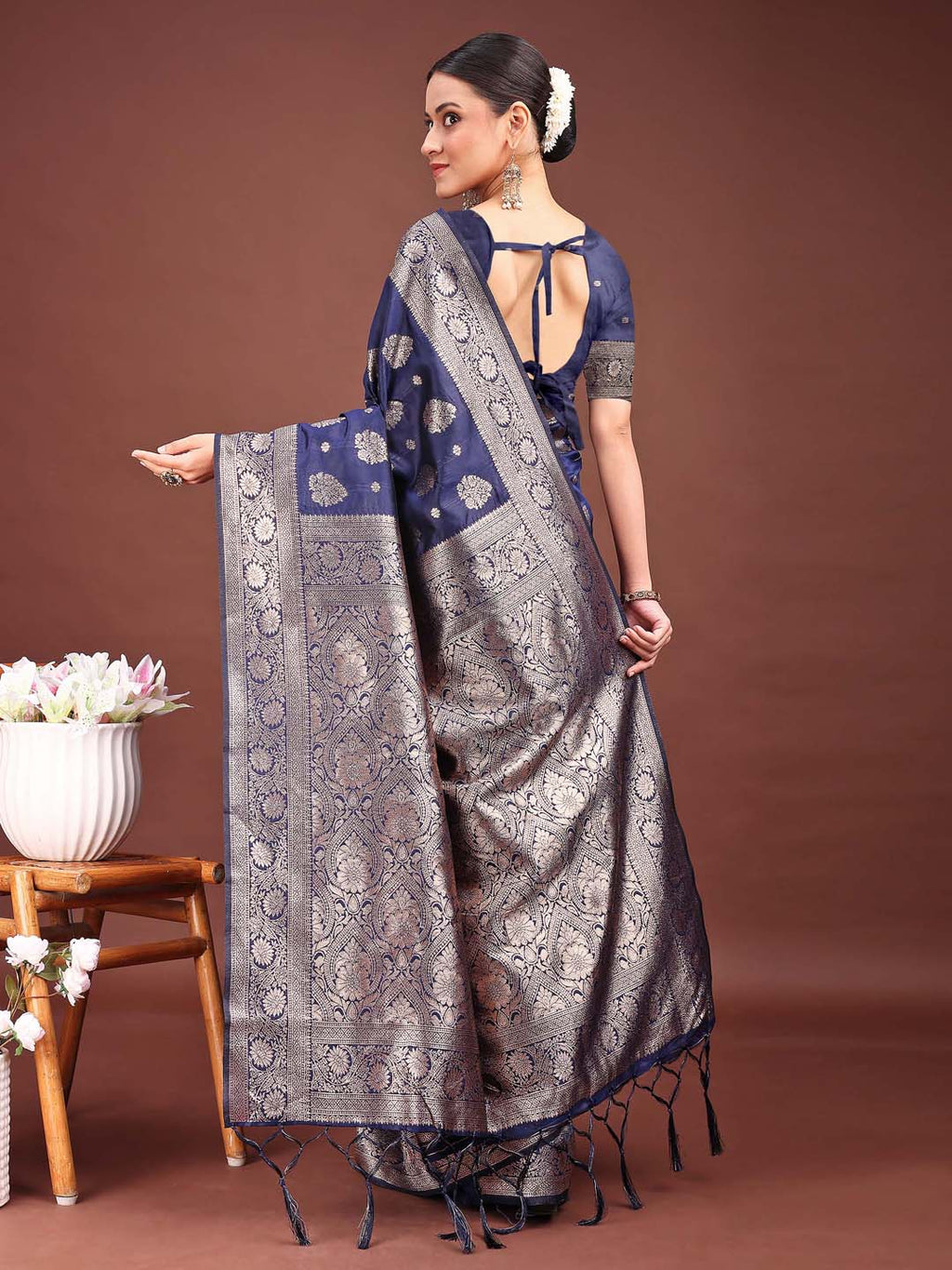 Shree Shyam Fashion Navy Blue Banarasi Silk Saree with Zari Weaving - A Timeless Tale of Elegance | Grocsy