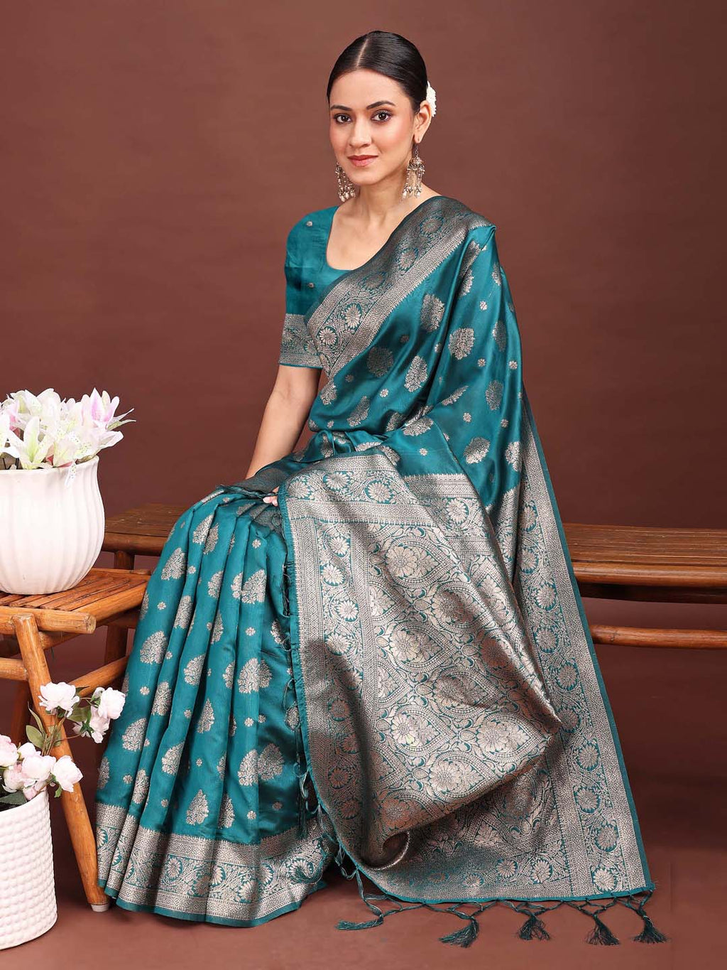Shree Shyam Fashion Sea Green Banarasi Silk Saree with Zari Weaving - A Timeless Tale of Elegance | Grocsy