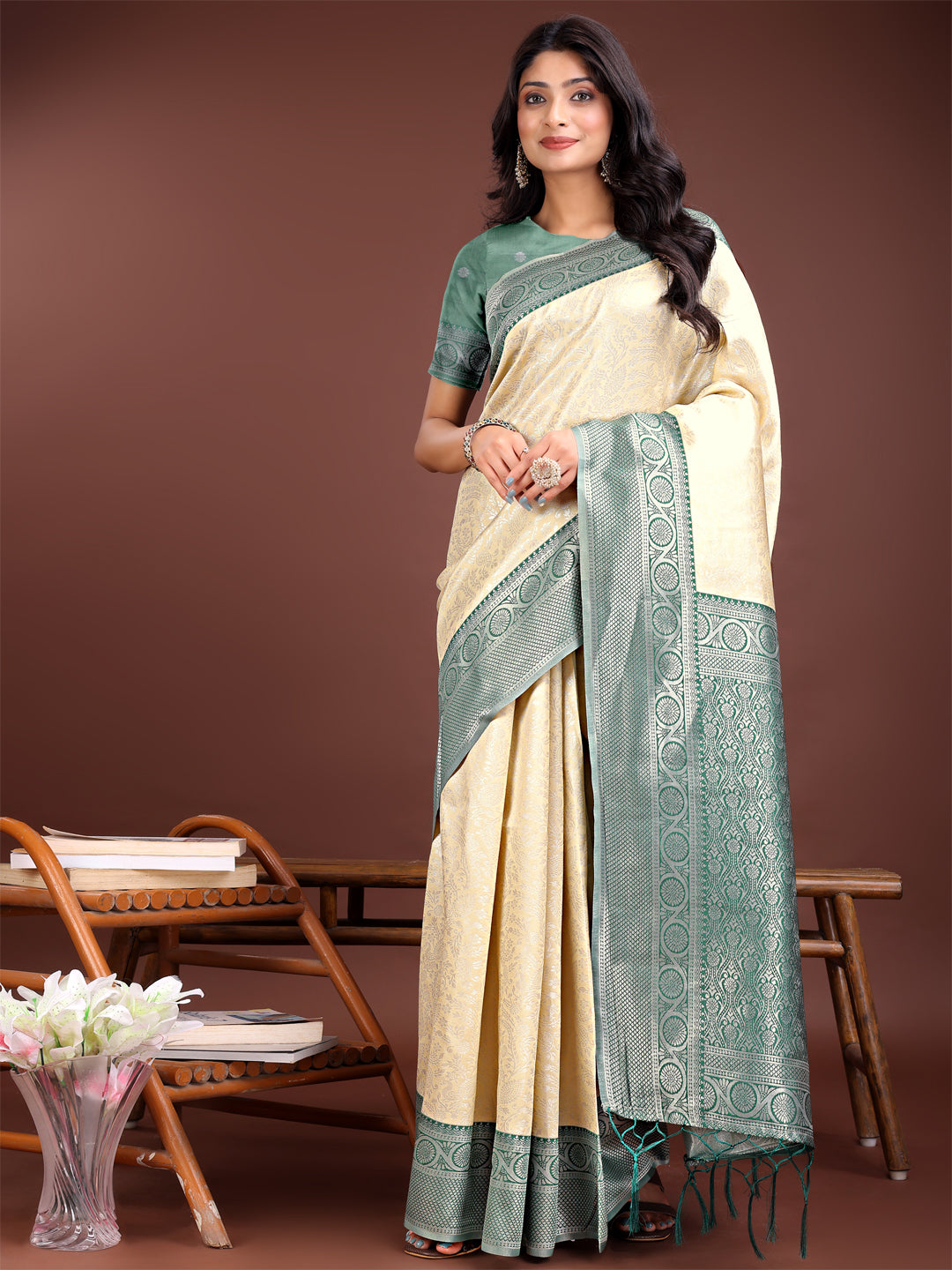 Shree Shyam Fashion Graceful Cream & Green Banarasi Silk Saree with Rich Zari Woven Border - Traditional Elegance for Celebrations | Grocsy