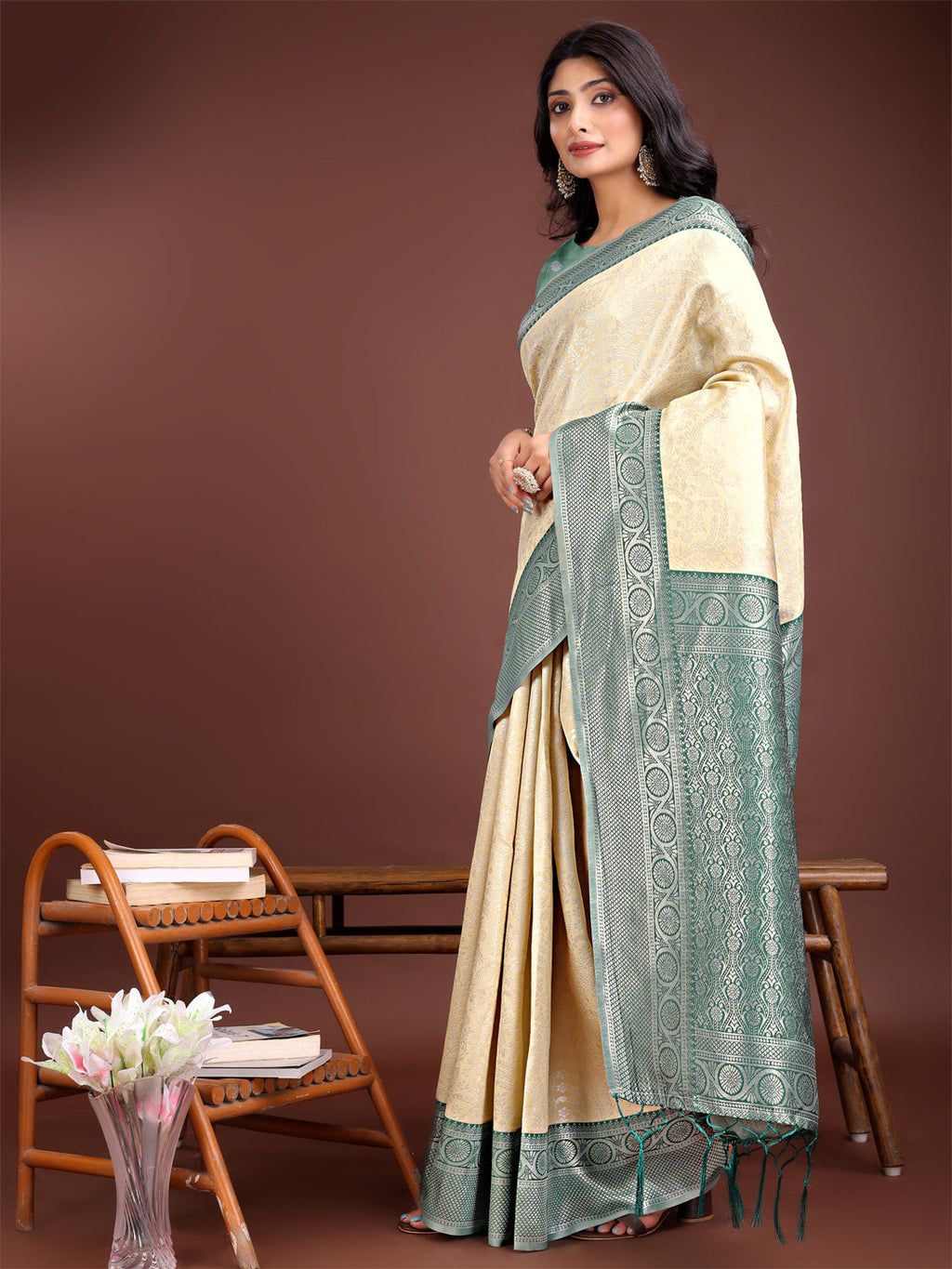 Shree Shyam Fashion Graceful Cream & Green Banarasi Silk Saree with Rich Zari Woven Border - Traditional Elegance for Celebrations | Grocsy