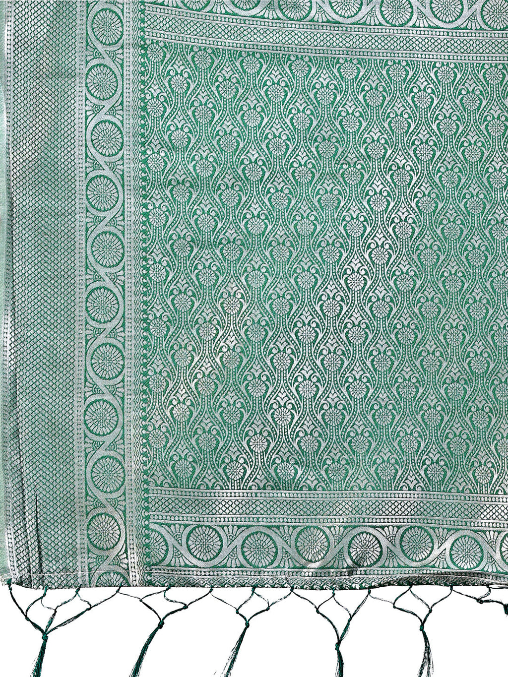 Shree Shyam Fashion Graceful Cream & Green Banarasi Silk Saree with Rich Zari Woven Border - Traditional Elegance for Celebrations | Grocsy