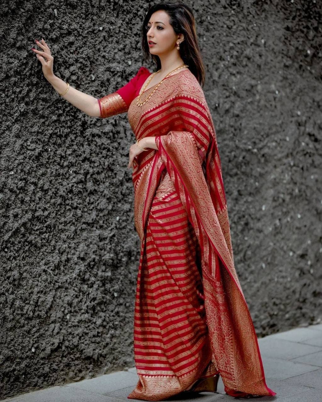 Vamika Weaving Banarasi Jacquard Red Kanjivaram Saree | Grocsy