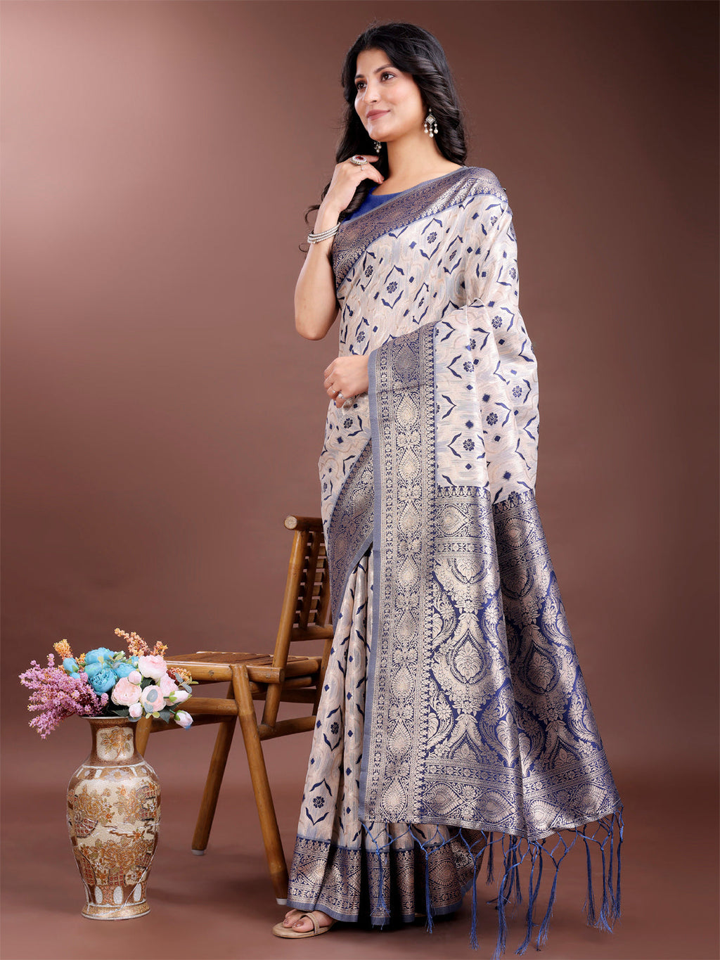 Shree Shyam Fashion Graceful Cream & Navy Blue Linen Cotton Saree with Rich Zari Pallu - A Touch of Royal Comfort | Grocsy
