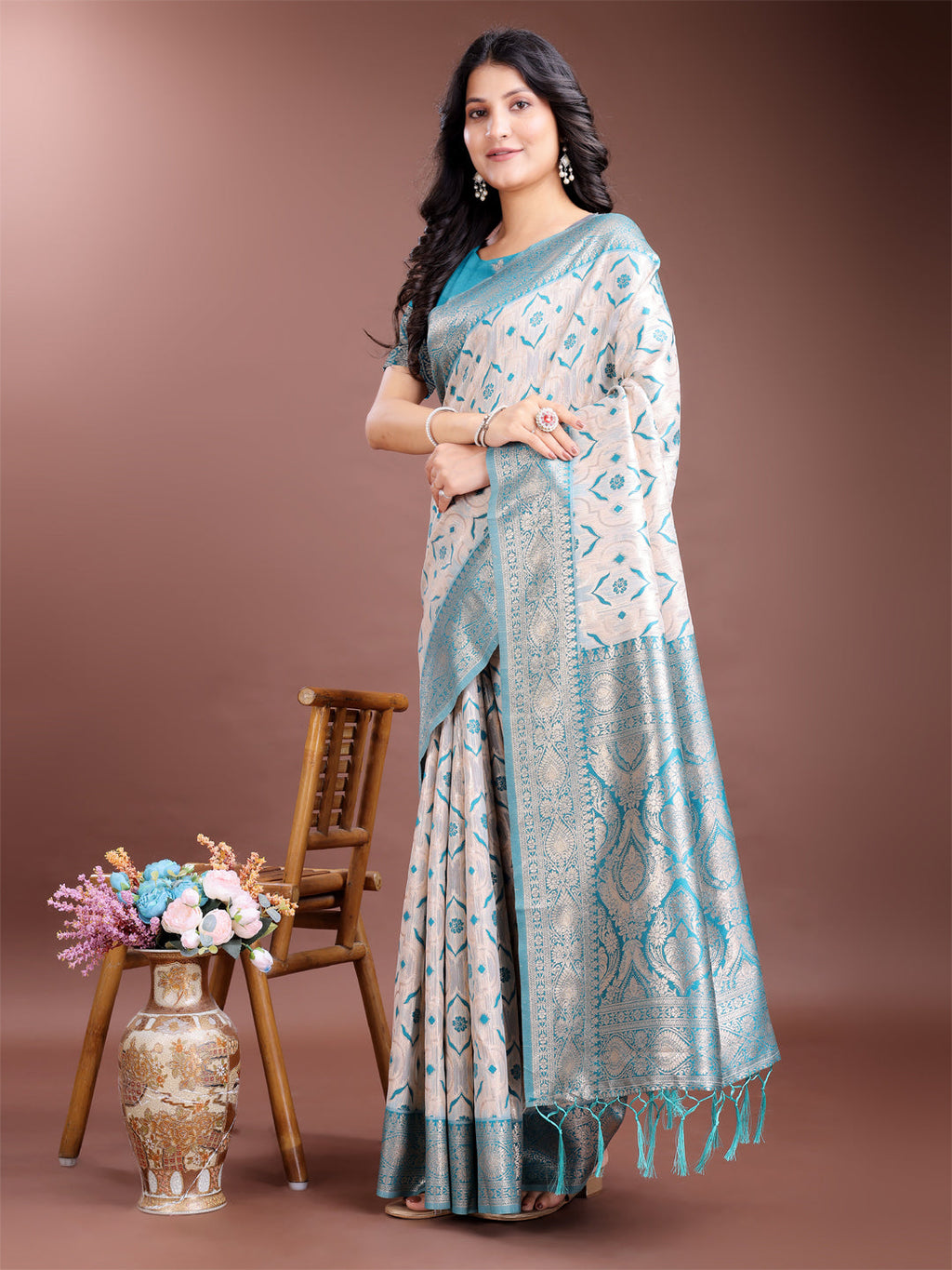 Shree Shyam Fashion Graceful Cream & Sea Green Linen Cotton Saree with Rich Zari Pallu - A Touch of Royal Comfort | Grocsy