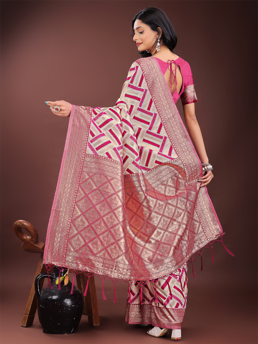 Shree Shyam Fashion Elegant Pink & Cream Linen Saree with Geometric Design and Zari Border - Festive & Party Wear | Grocsy