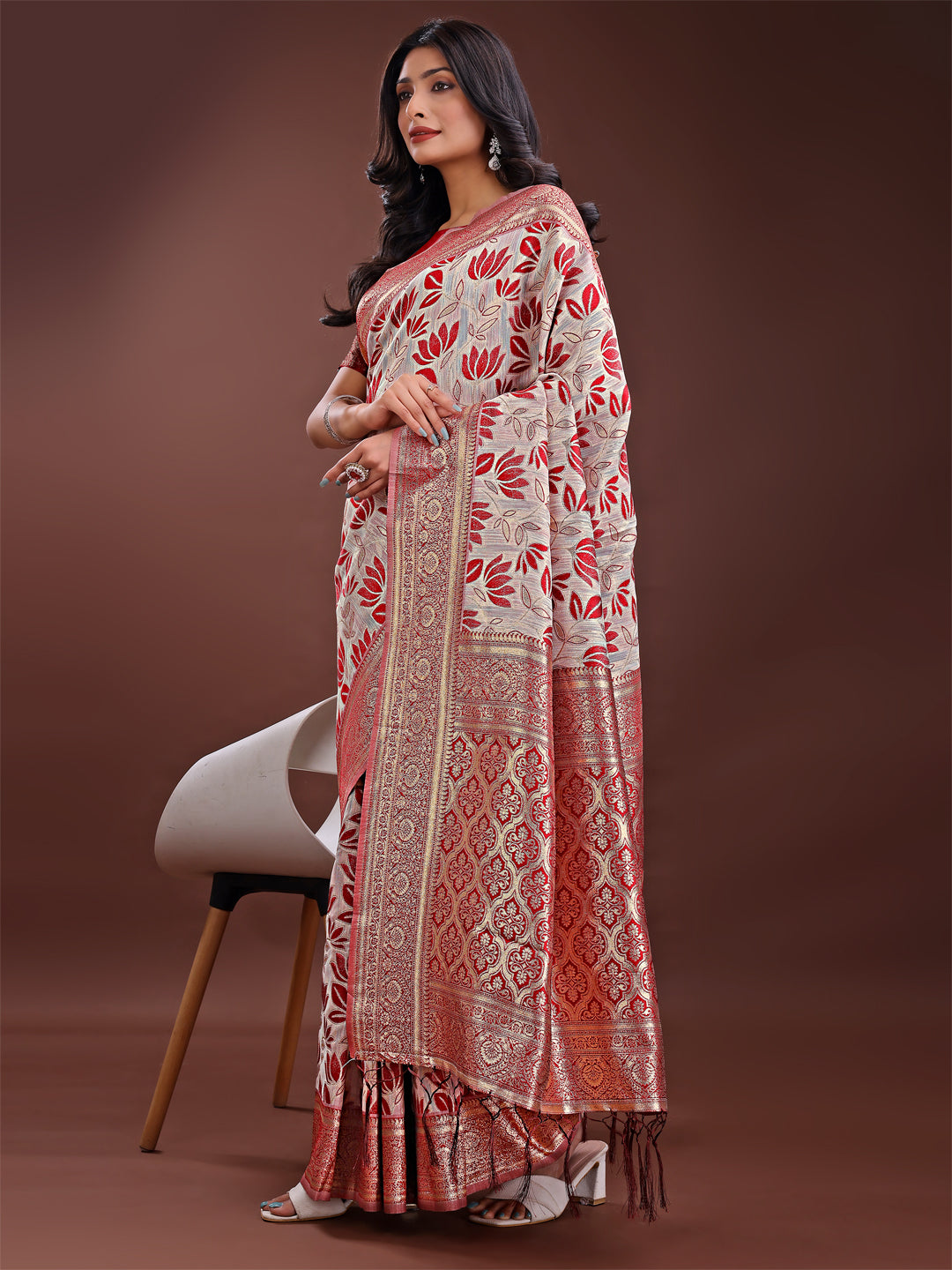 Shree Shyam Fashion Stunning Beige & Red Linen Saree with Floral Print and Rich Zari Pallu - Festive & Traditional Wear | Grocsy