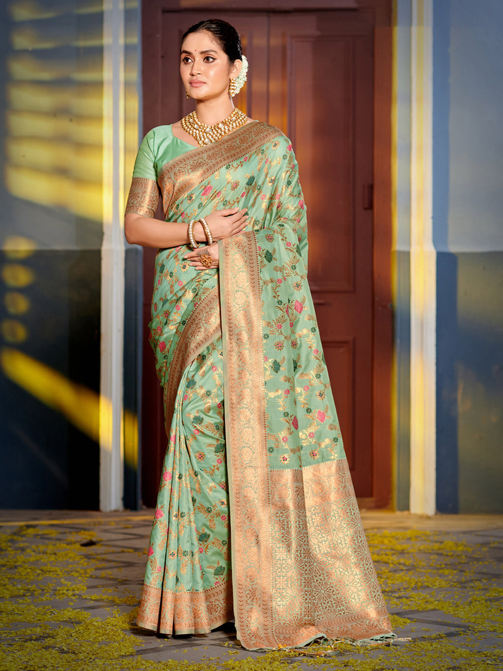 Shree Shyam Fashion Graceful Sea Green Banarasi Silk Saree with Golden Zari Woven Border & Floral Jaal - Wedding & Festive Wear | Grocsy