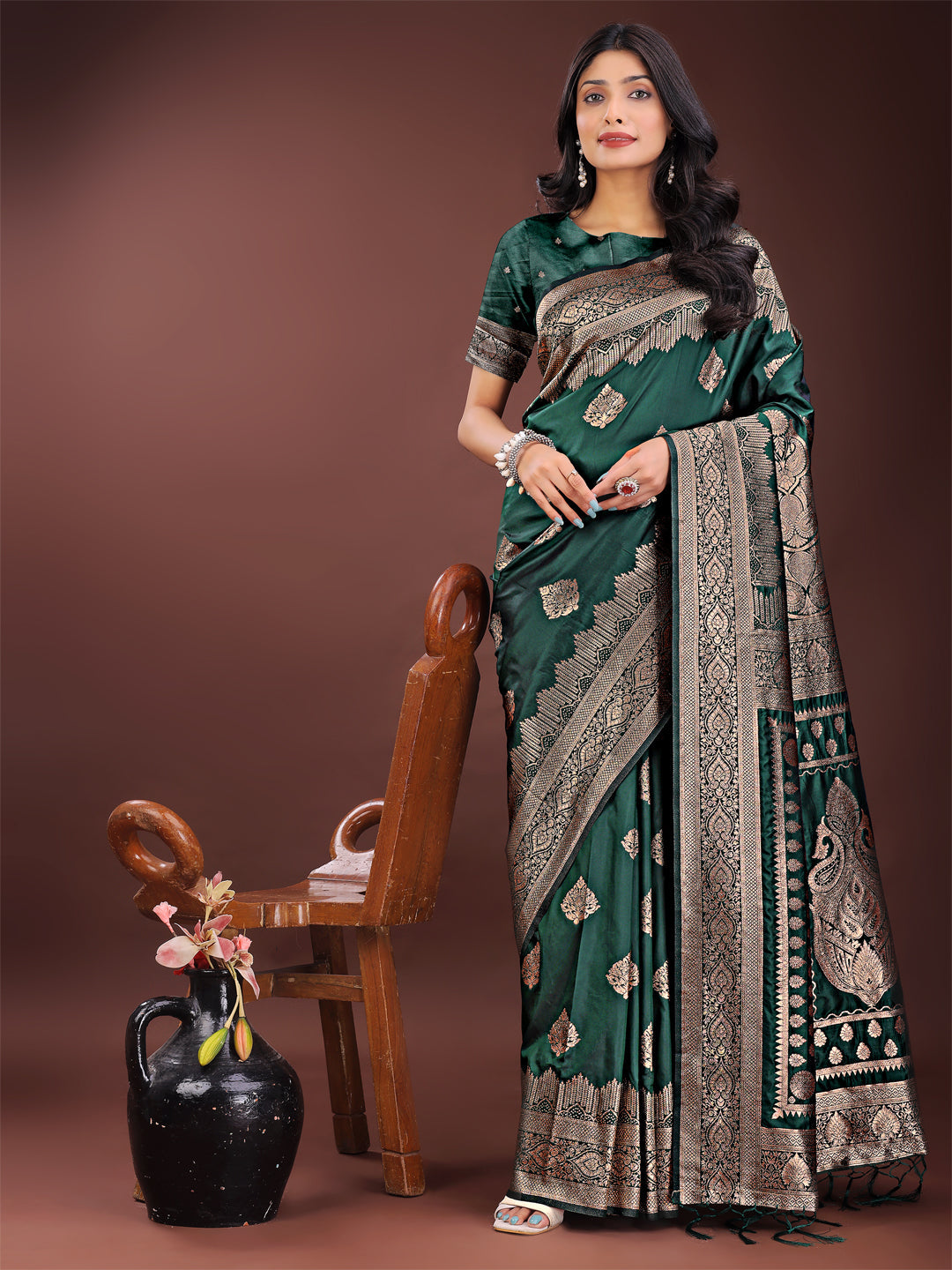 Shree Shyam Fashion Graceful Green Banarasi Silk Saree with Silver Zari - Perfect Ethnic Wear for Weddings & Festive Moments | Grocsy