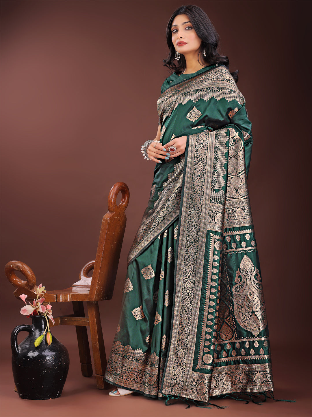Shree Shyam Fashion Graceful Green Banarasi Silk Saree with Silver Zari - Perfect Ethnic Wear for Weddings & Festive Moments | Grocsy
