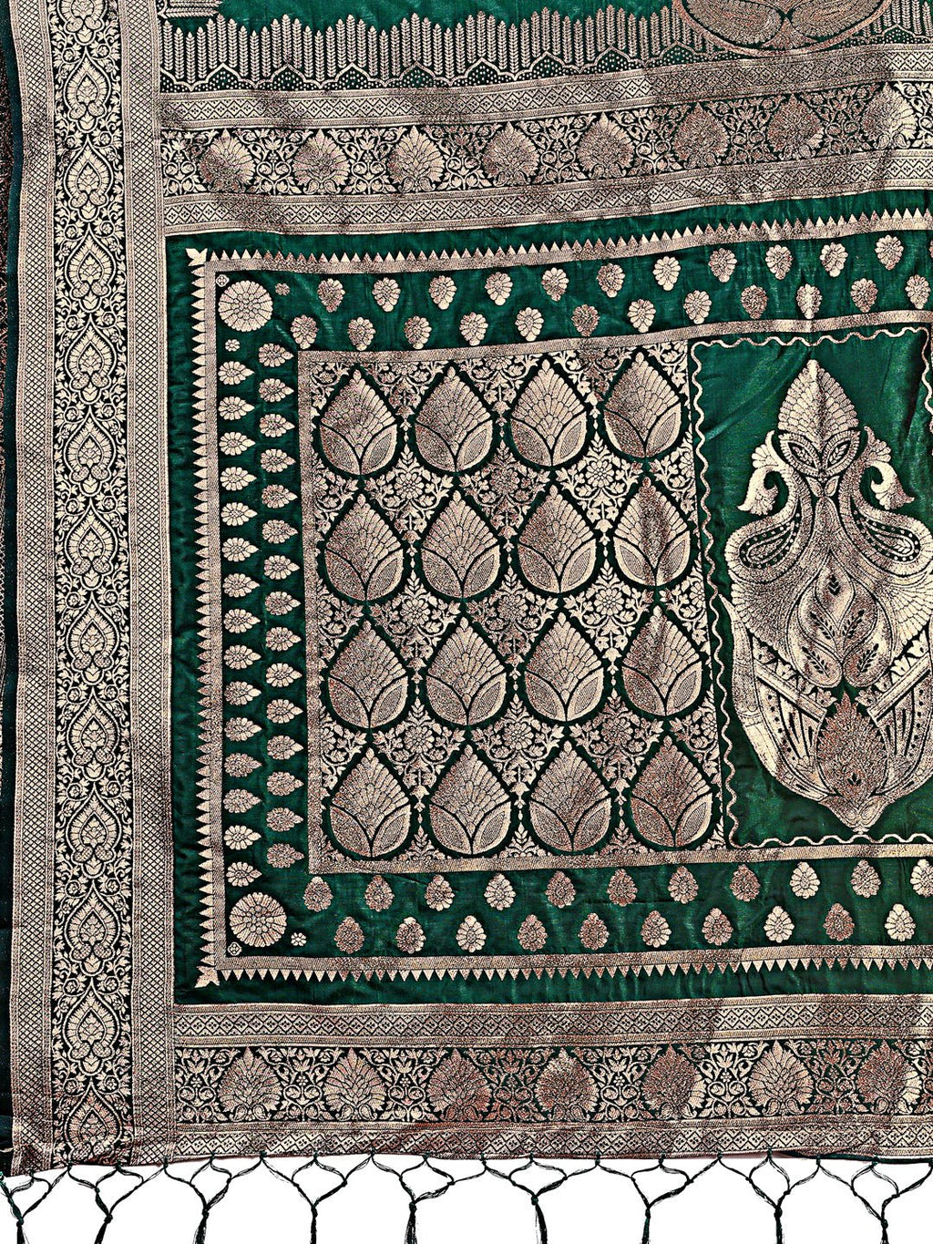 Shree Shyam Fashion Graceful Green Banarasi Silk Saree with Silver Zari - Perfect Ethnic Wear for Weddings & Festive Moments | Grocsy