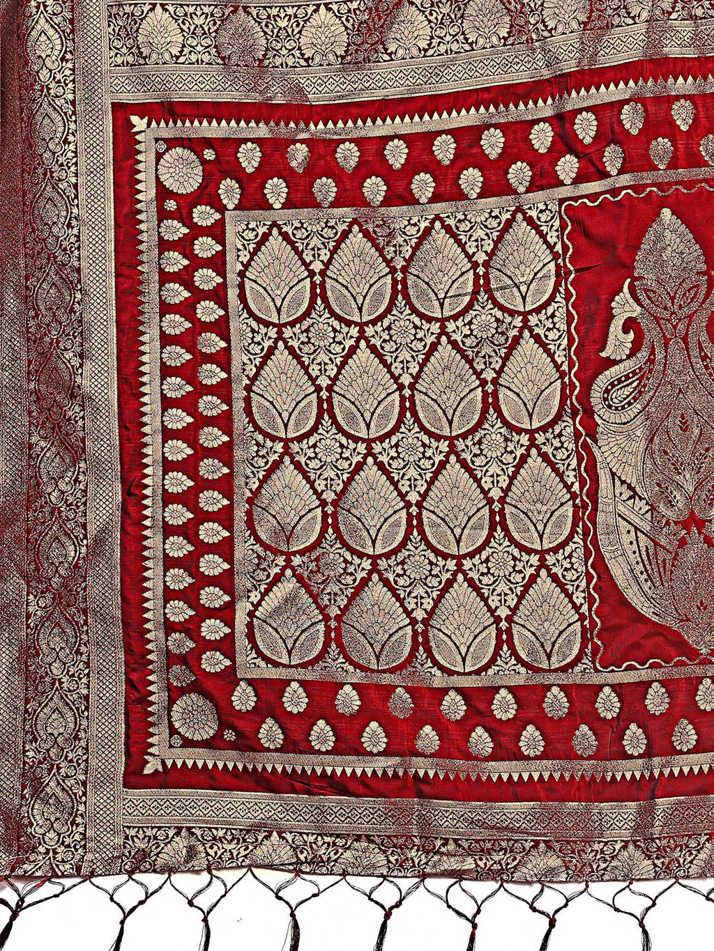 Shree Shyam Fashion Graceful Maroon Banarasi Silk Saree with Silver Zari - Perfect Ethnic Wear for Weddings & Festive Moments | Grocsy
