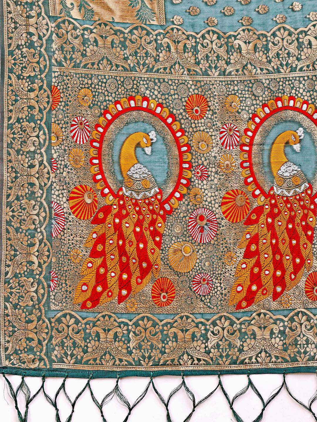 Shree Shyam Fashion Majestic Green Linen Cotton Saree with Royal Peacock Pallu - A Celebration of Heritage and Grace | Grocsy