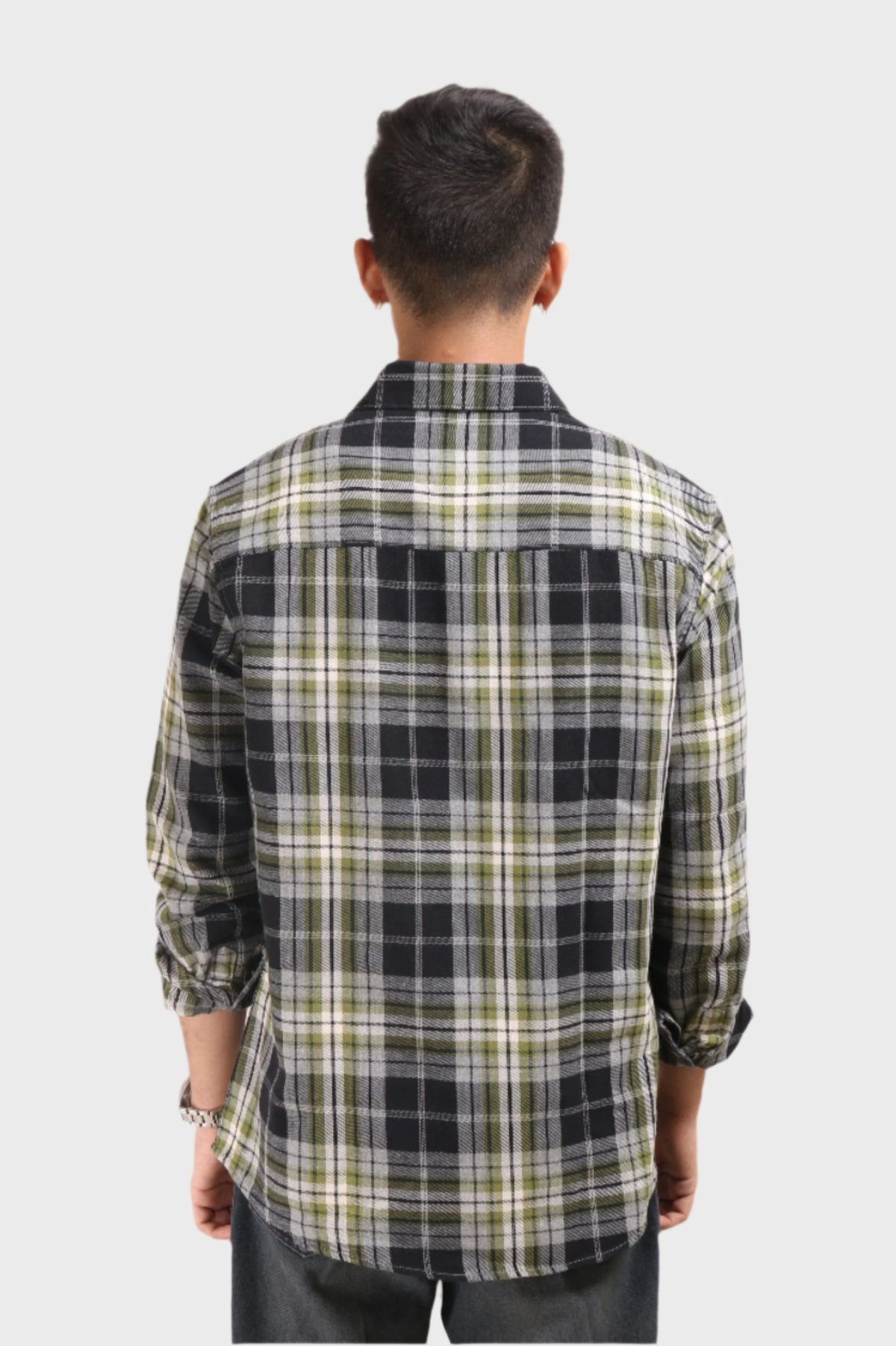 Xkind Green Checks Regular Fit Shirt | Grocsy
