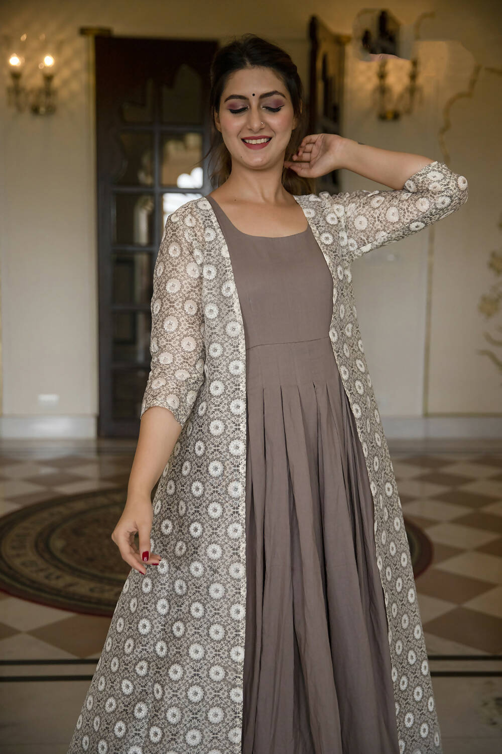 Partywear Designer Digital print Grey Maslin Gown - Anbazaar | Grocsy