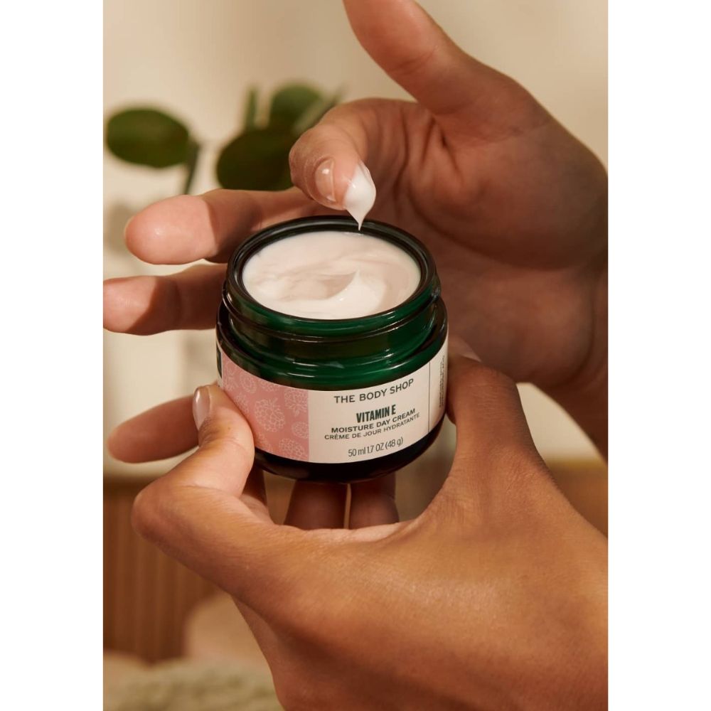 The Body Shop Vitamin E Moisture Day Cream | Grocsy