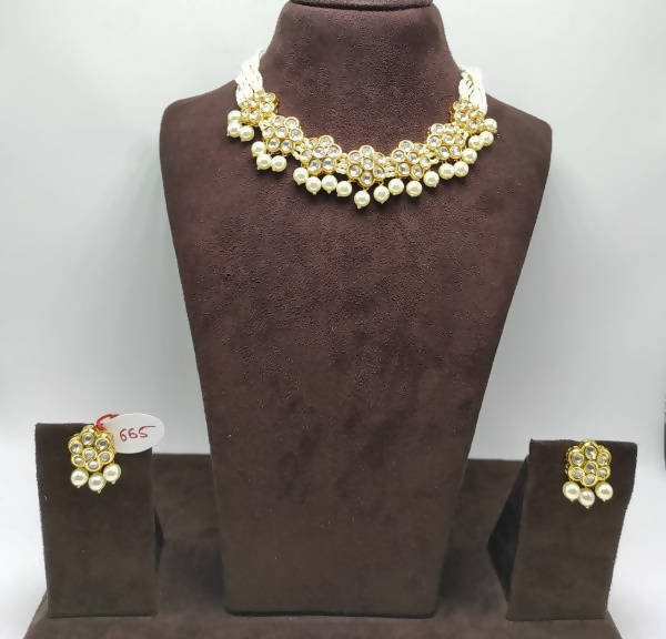 Khavi Arts Enamel Studded Pearl Choker-White | Grocsy