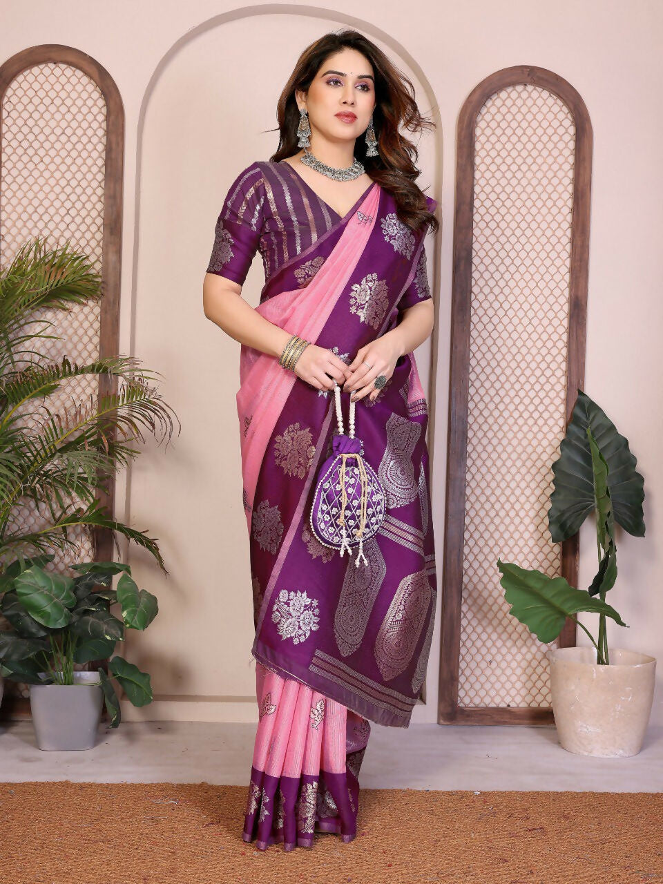 Teeya Creation New Trendy Wedding Wear Banarasi Silk Saree-Pink | Grocsy