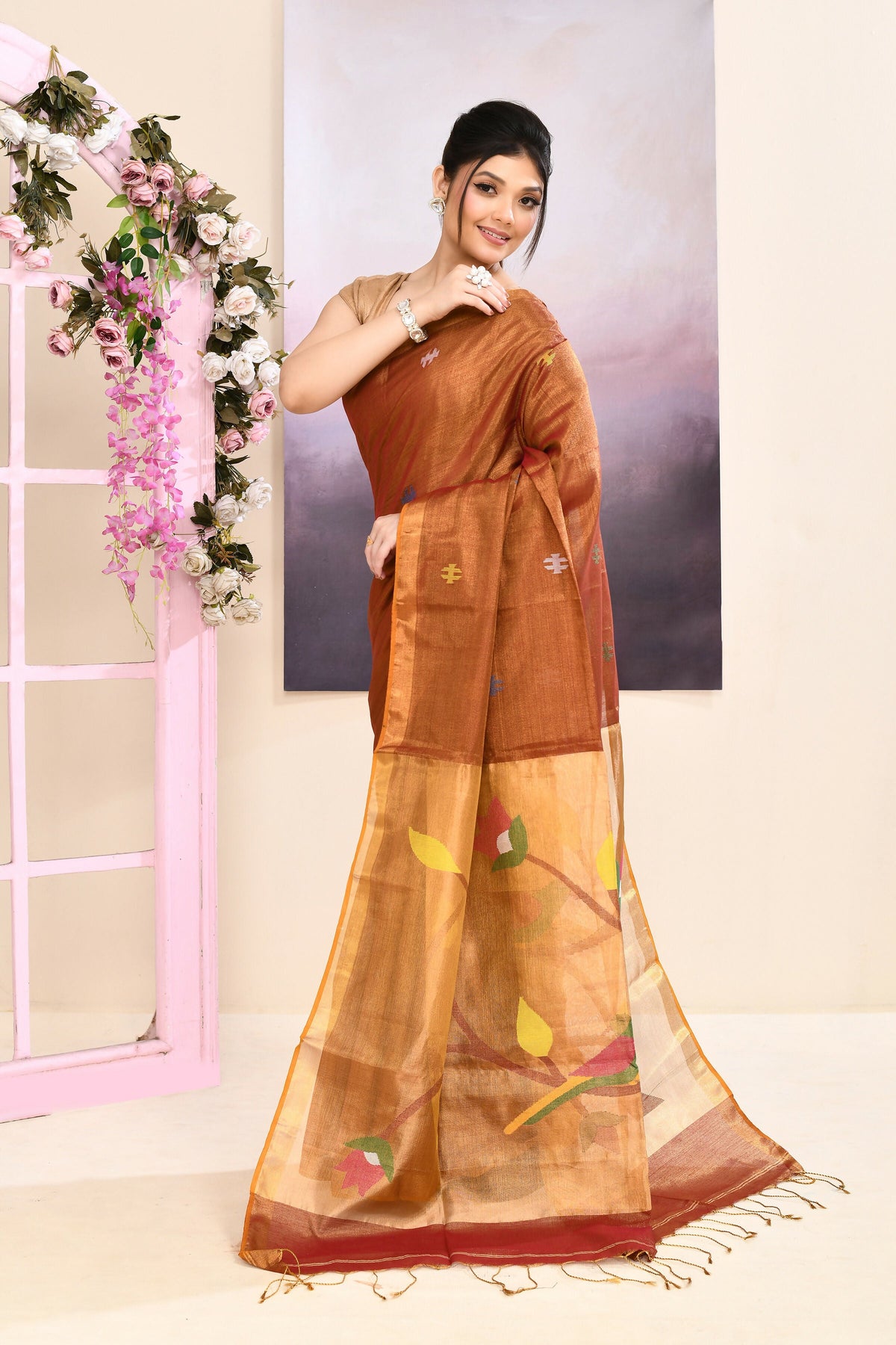 Piyari Fashion Women's Brown Embellished Tissue Jamdani Saree | Grocsy