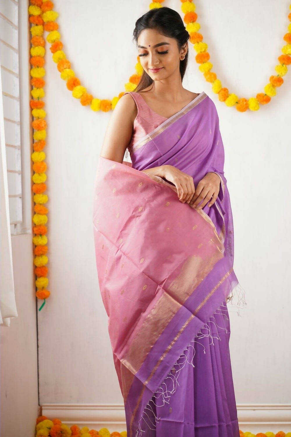 DEIANA'S Beautiful Designer Golden zari Soft Cotton Saree - Lavender | Grocsy