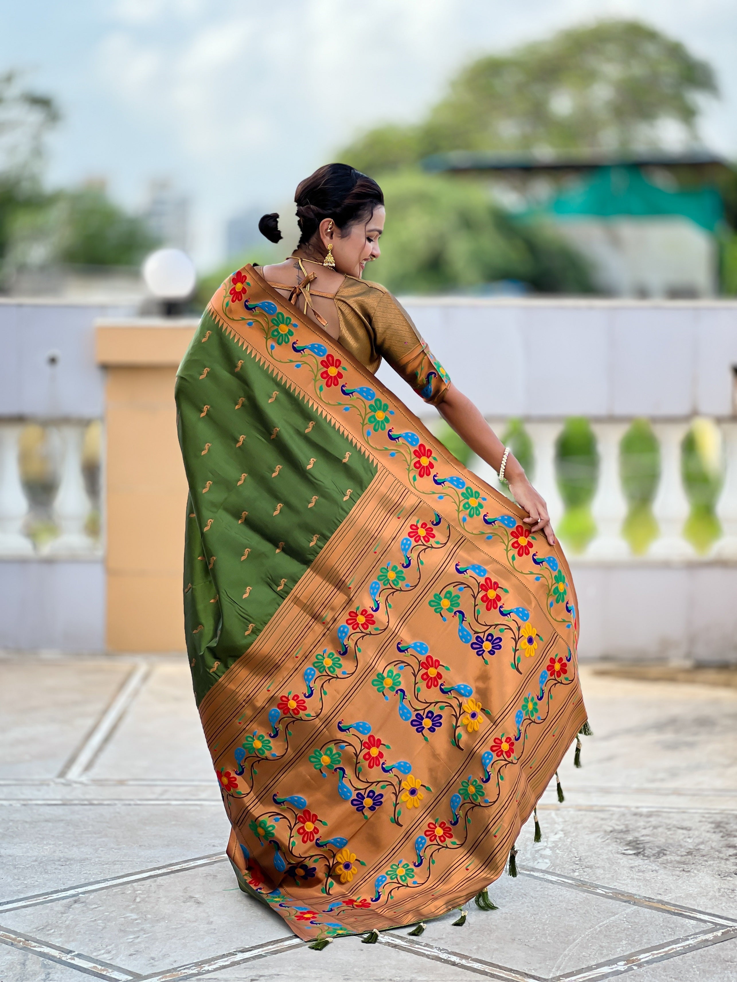 Vedant Vastram Soft Litchi Silk Paithani Jacquard Saree - Mahendi | Grocsy