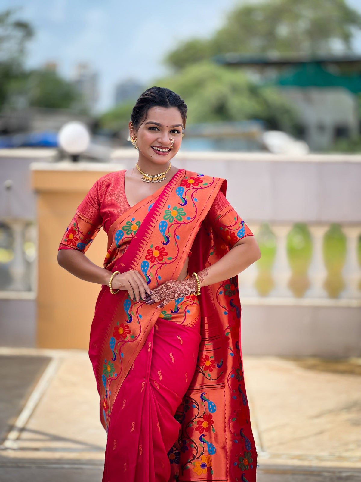 Vedant Vastram Soft Litchi Silk Paithani Jacquard Saree - Pink | Grocsy