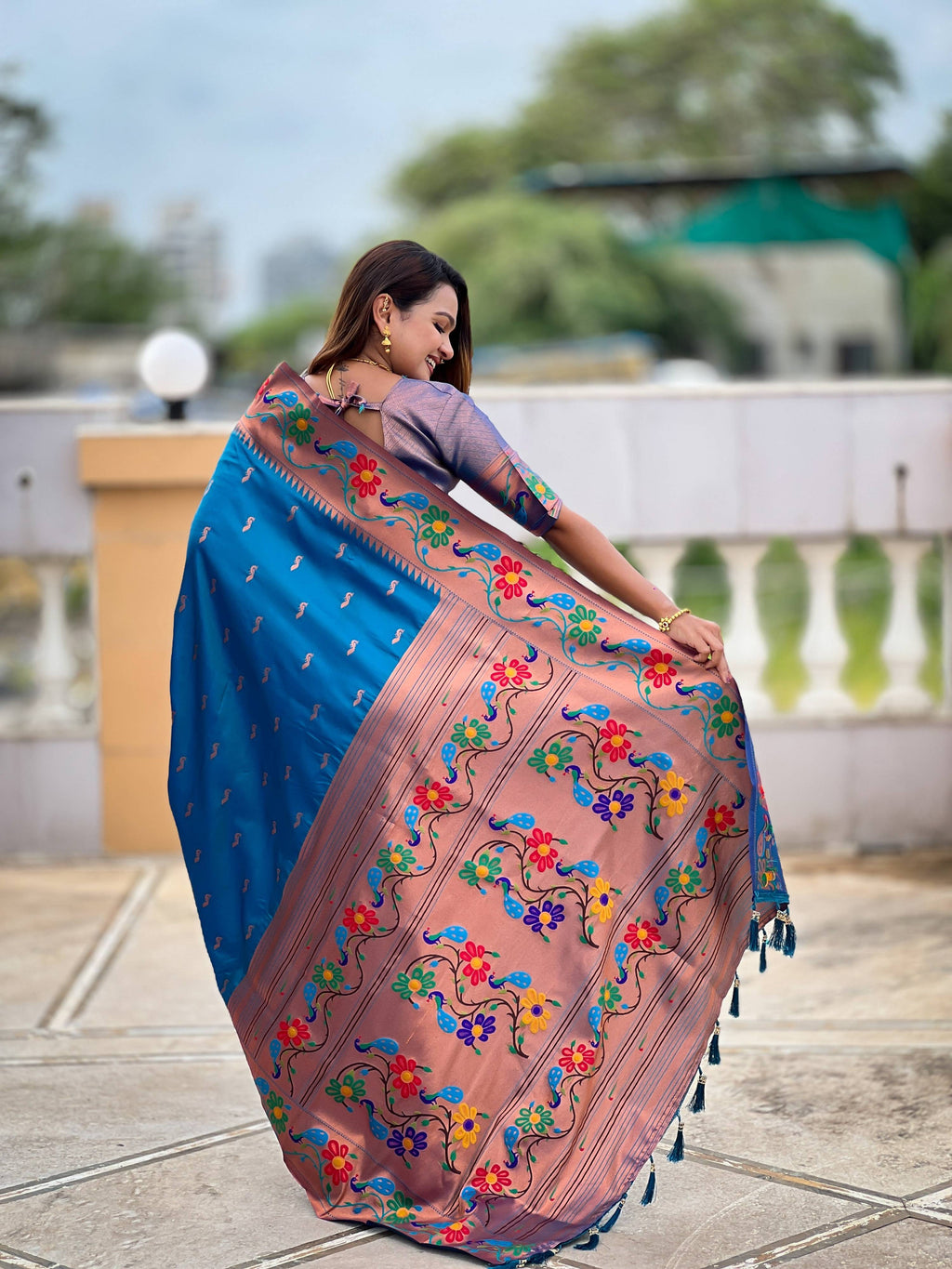 Vedant Vastram Soft Litchi Silk Paithani Jacquard Saree - Skyblue | Grocsy