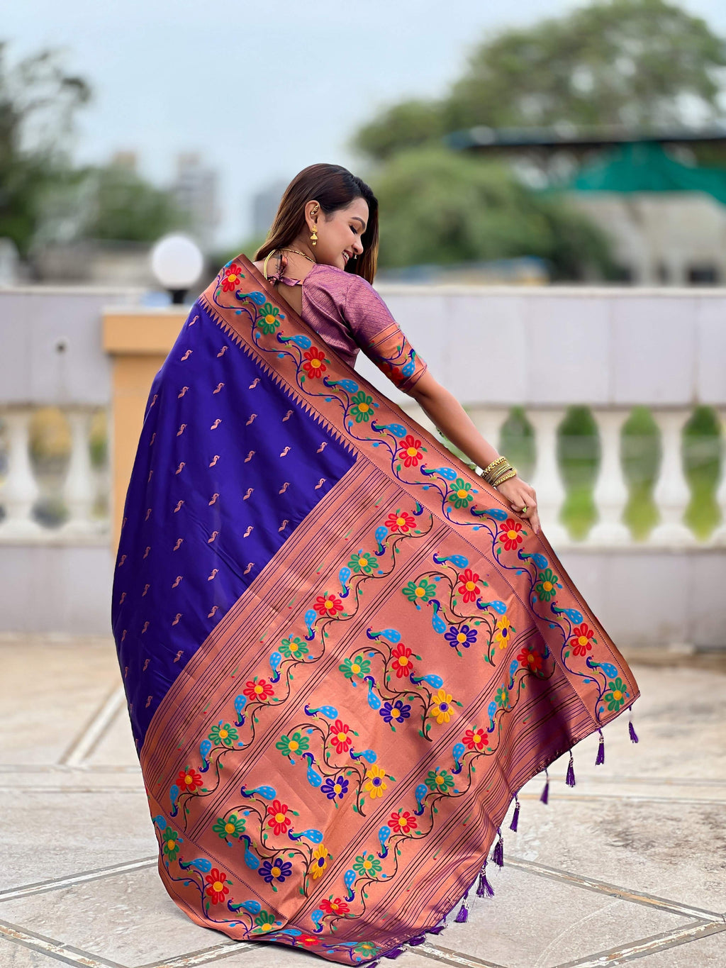 Vedant Vastram Soft Litchi Silk Paithani Jacquard Saree - Violet | Grocsy