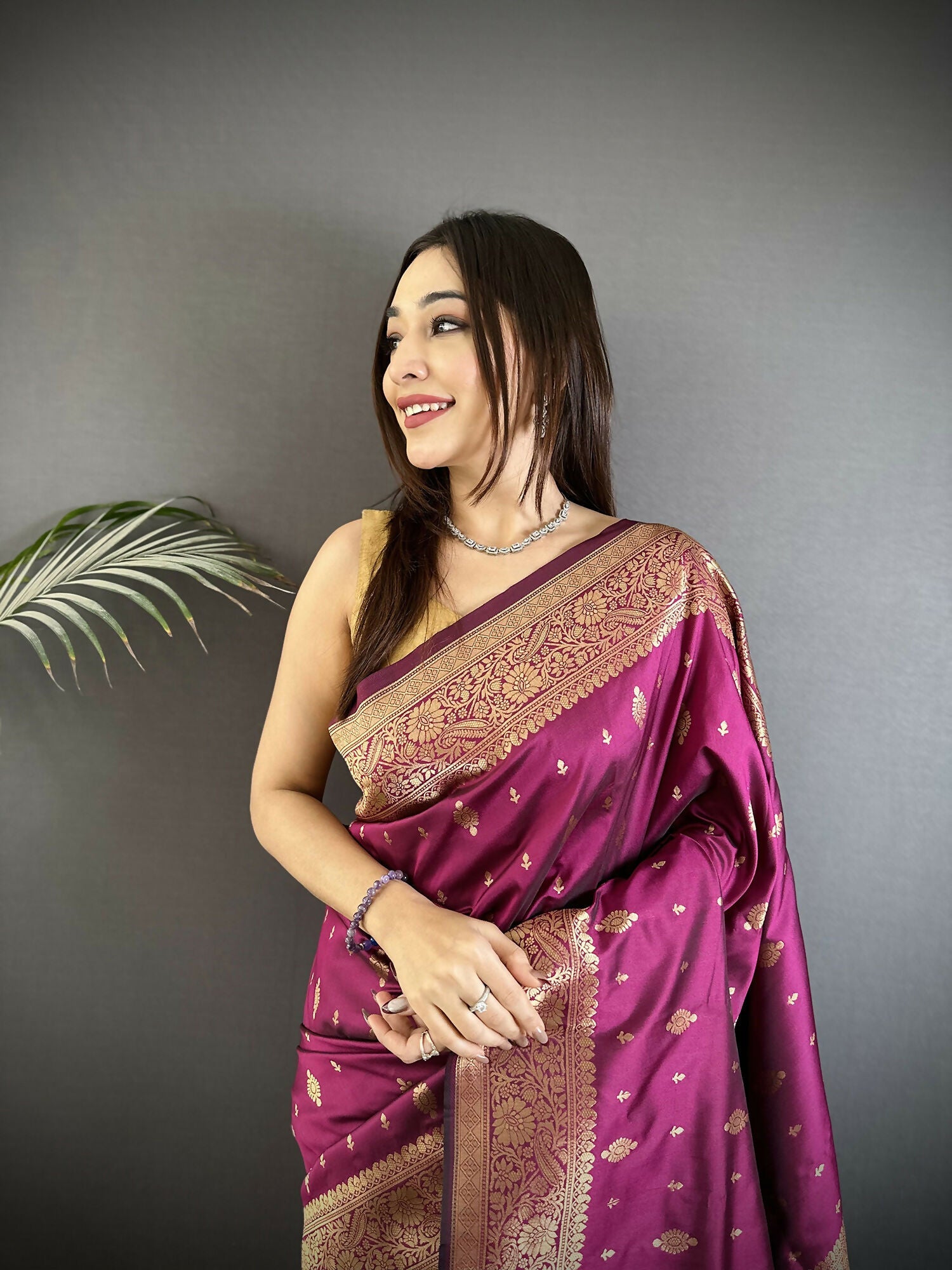 Joban Fashion Magenta Zari Weaving Motif Lichi Silk Banarasi Silk Saree | Grocsy