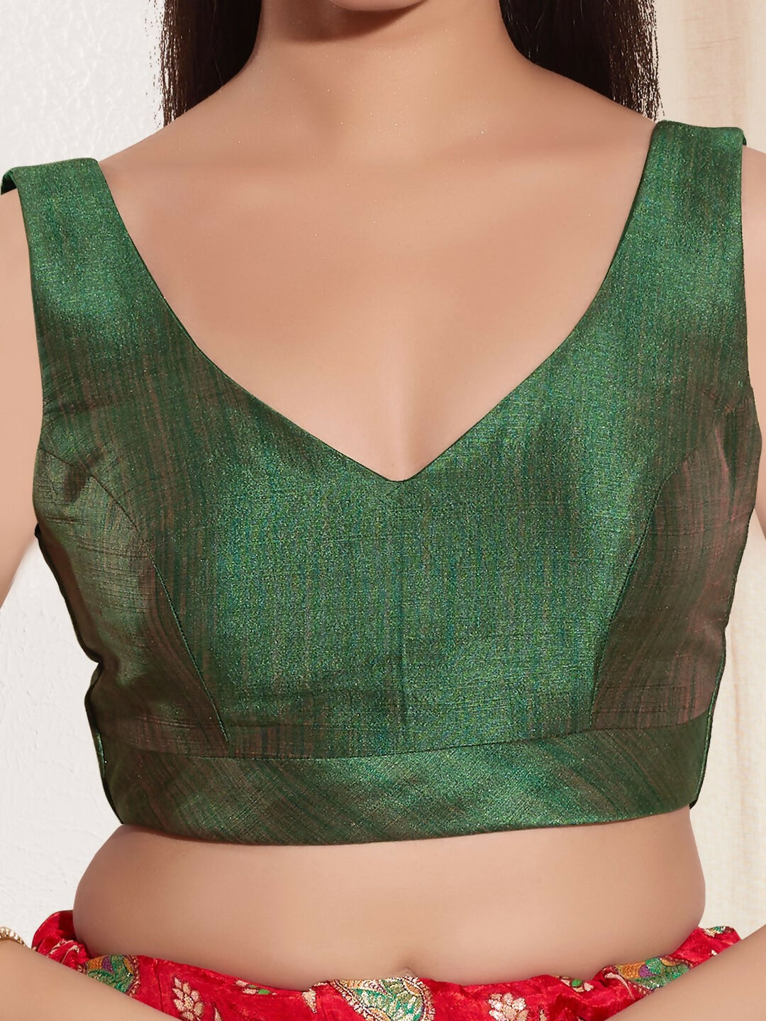 Joban Fashion Dark Green Mulberry Silk Padded Blouse With Round Neck Sleeveless | Grocsy