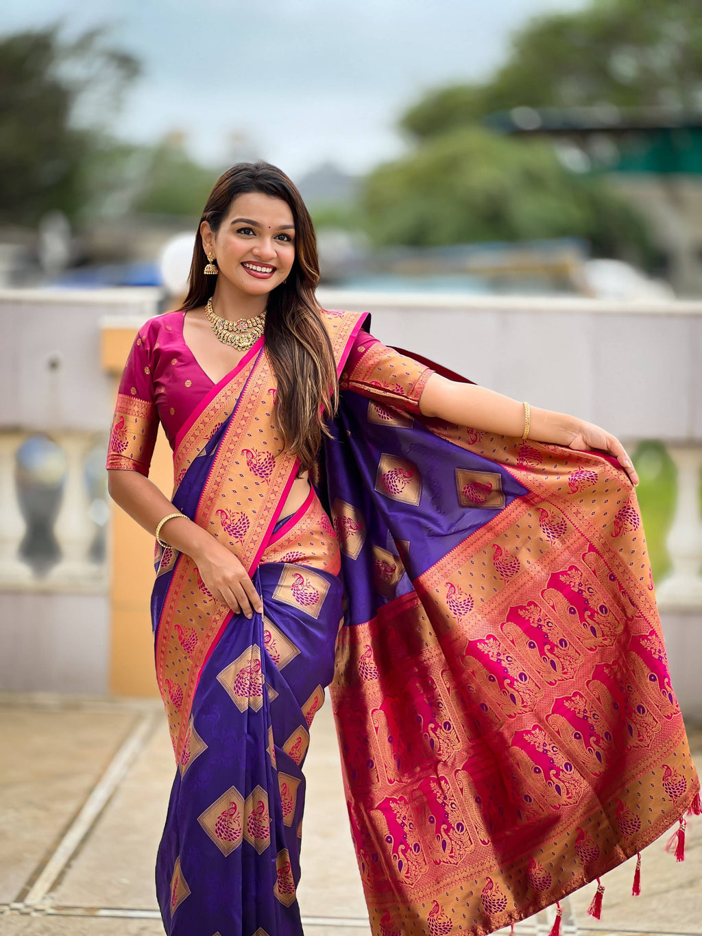 Vedant Vastram Soft Litchi Silk Banarasi Silk Jacquard Saree - Violet | Grocsy