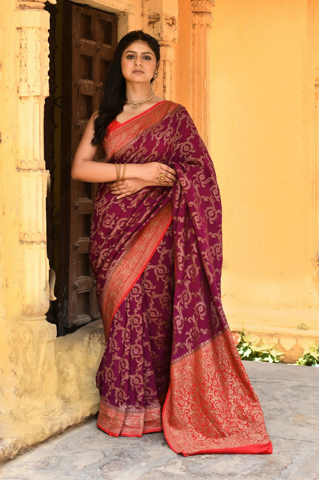 Joban Fashion Hot Pink Crepe Chiffon Pure Handloom Banarasi Silk Saree | Grocsy