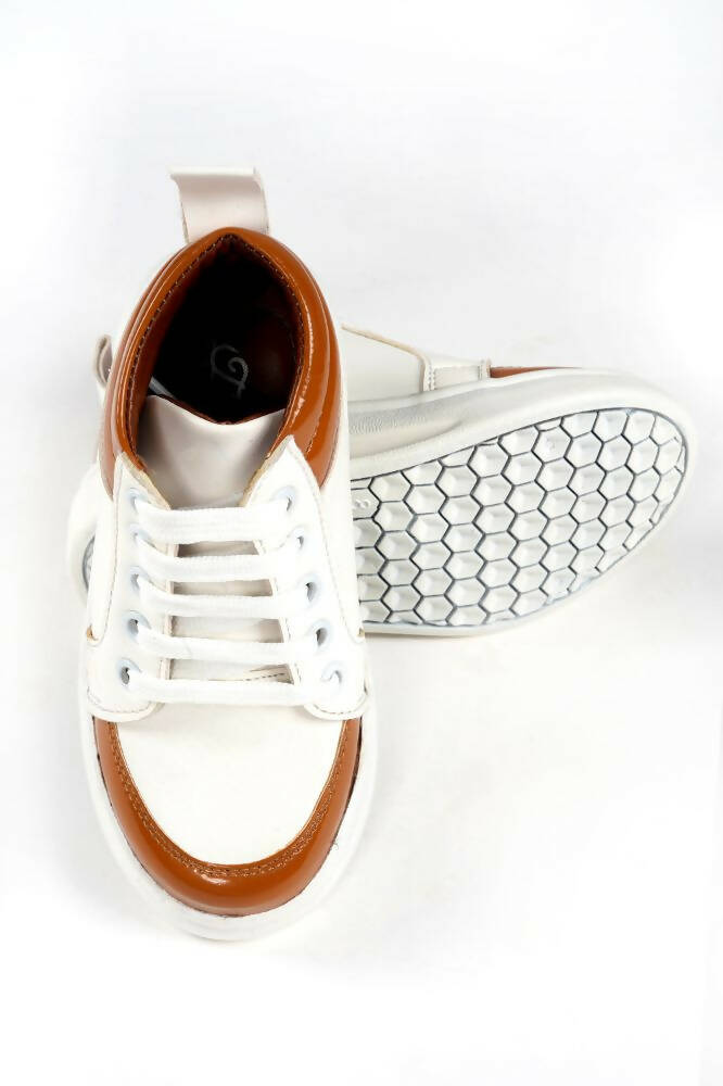 Tiny Bugs For Boys & Girls Mid Top Sneakers - White & Tan | Grocsy