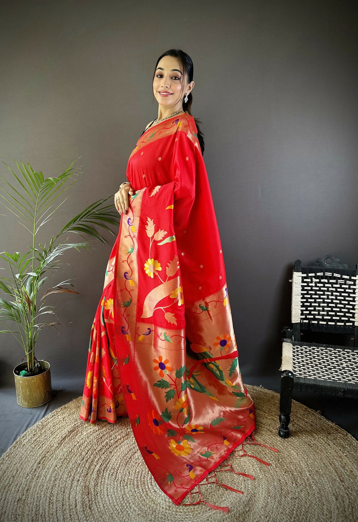 Joban Fashion Red Zari Woven Floral Motifs Soft Silk Paithani Silk Saree | Grocsy